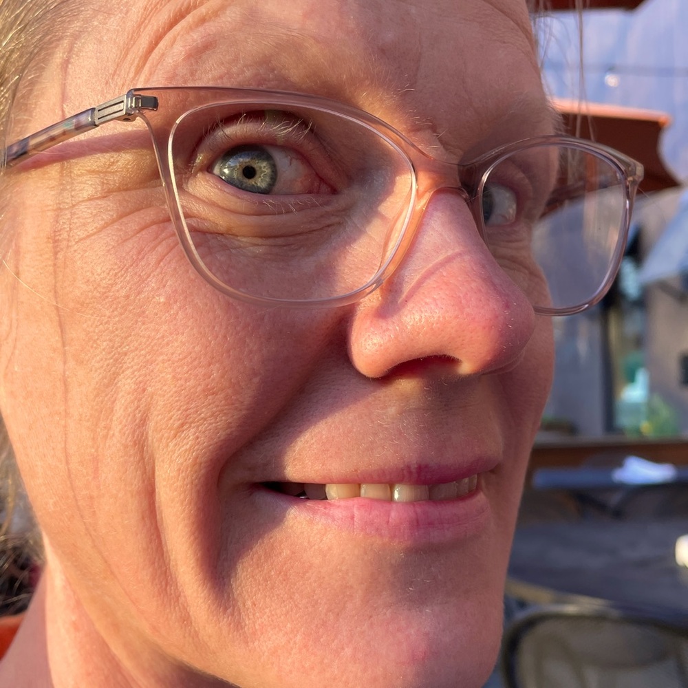 Meet your Posher, Maria
